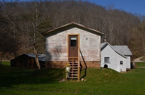 Country Road House Hotel Clendenin Bagian luar foto